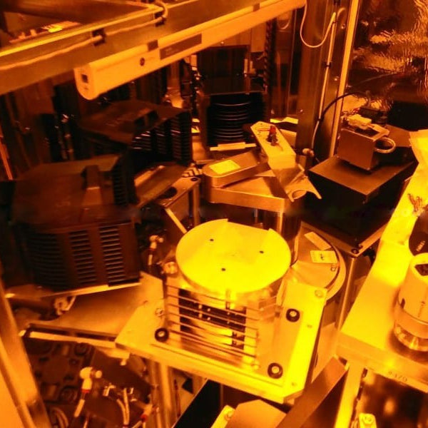 KLA 8100 XPT CD-SEM (Critical Dimension Scanning Electron Microscope)