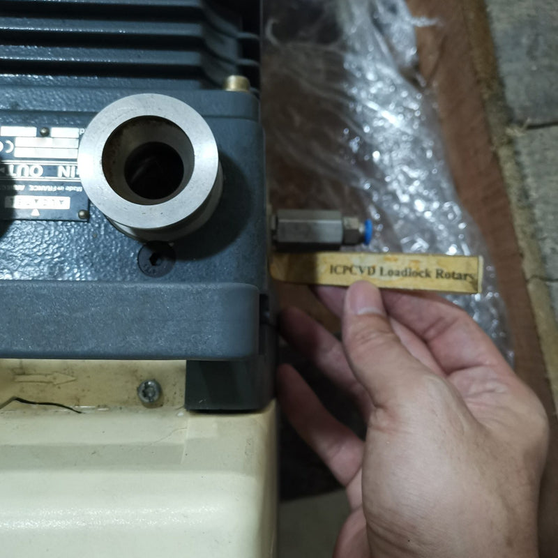 Unaxis / Nextral ND 200 PECVD (Plasma-Enhanced Chemical Vapor Deposition)