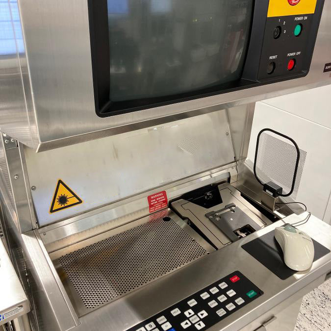 KLA Surfscan 6420 Particle Defect System
