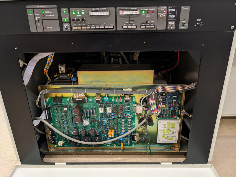 Hitachi S 5000 FE-SEM (Field Emission Scanning Electron Microscope)