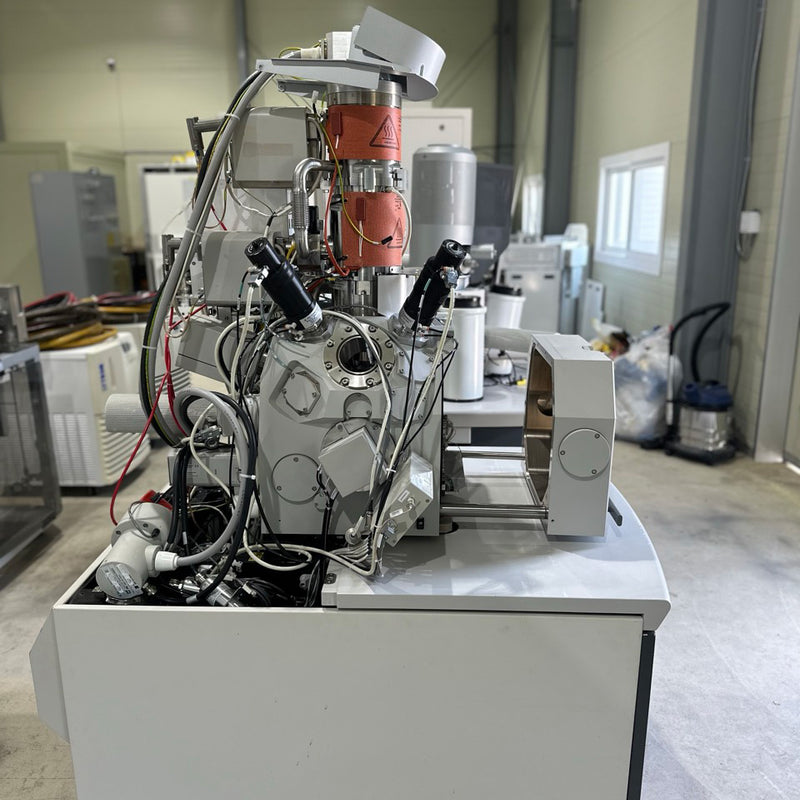 Thermo Fisher Scientific / FEI Helios NanoLab 400 S FIB-SEM (Focused Ion Beam - Scanning Electron Microscope)