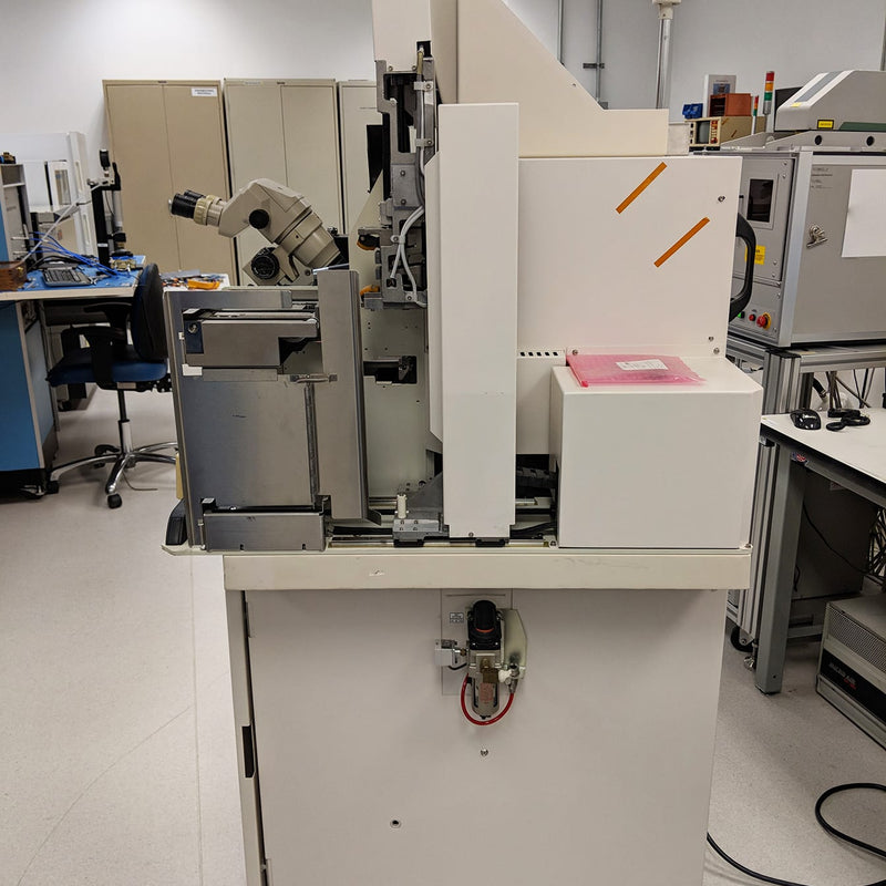 K&S Maxum Ultra Wire Bonder