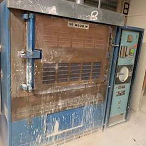 Blue M Oven