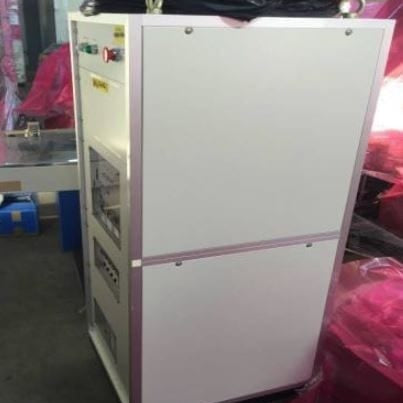 Hitachi S 8820 CD-SEM (Critical Dimension Scanning Electron Microscope)