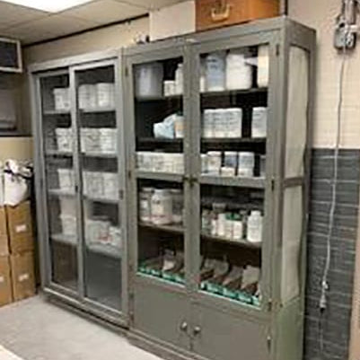 Cabinet