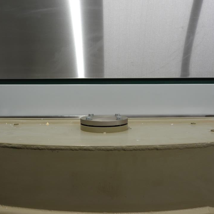 Oerlikon Balzers LLS 802 PVD (Physical Vapor Deposition)