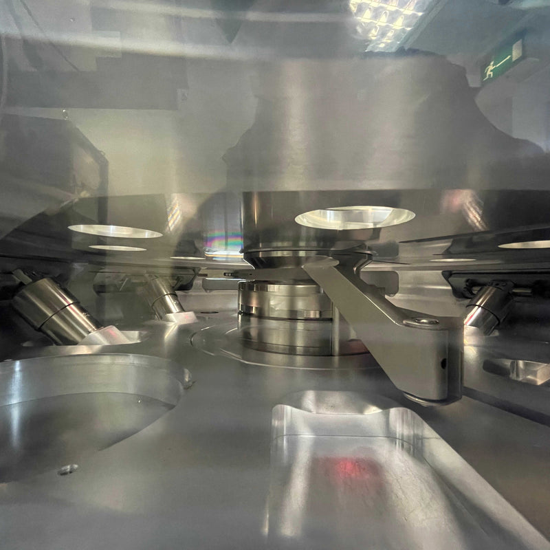 Applied Materials Centura Ultima + HDP-CVD (High-Density Plasma - Chemical Vapor Deposition)