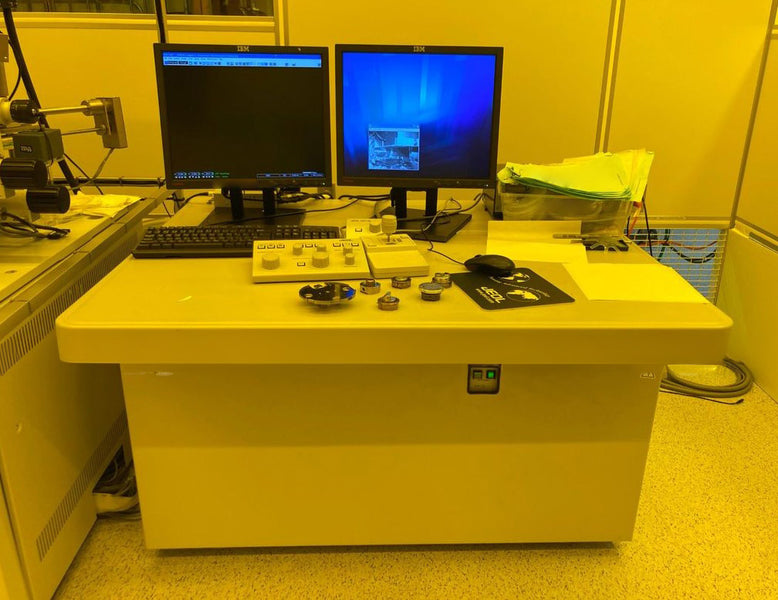 Jeol JSM 7400 F FE-SEM (Field Emission Scanning Electron Microscope)