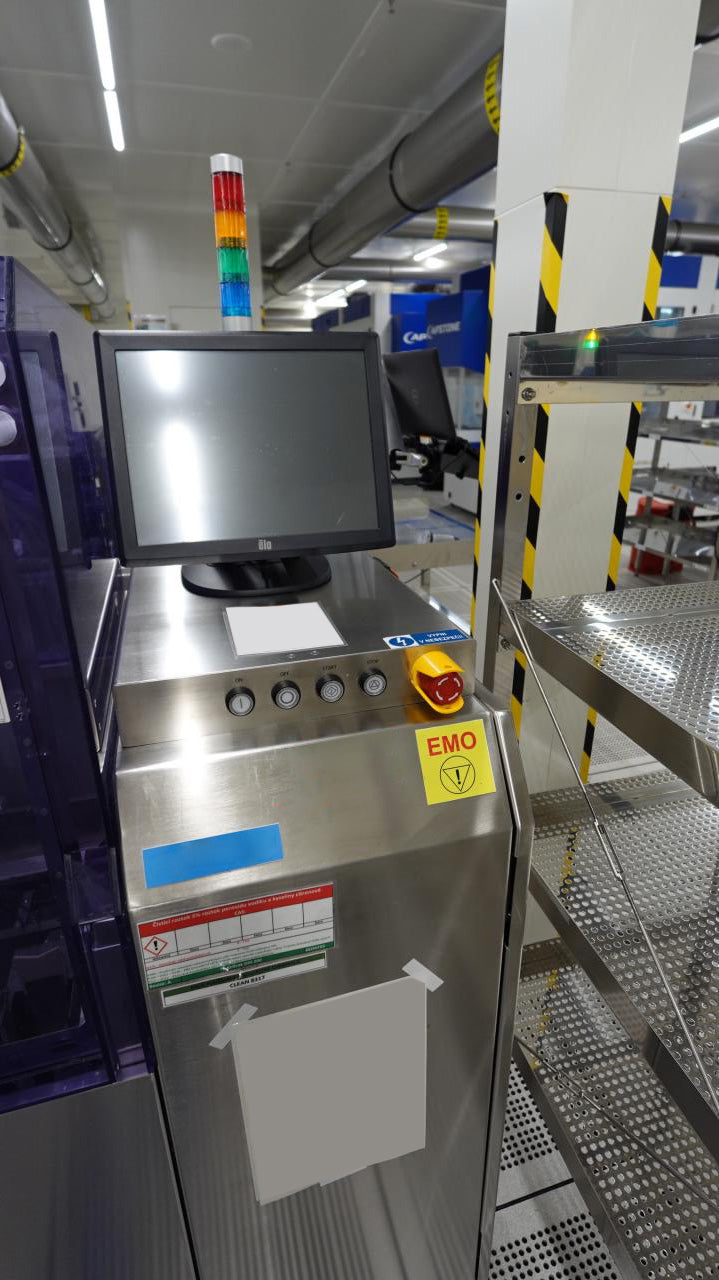 Ontrak DSS 200 Series II Post CMP Scrubber (Chemical Mechanical Polisher)