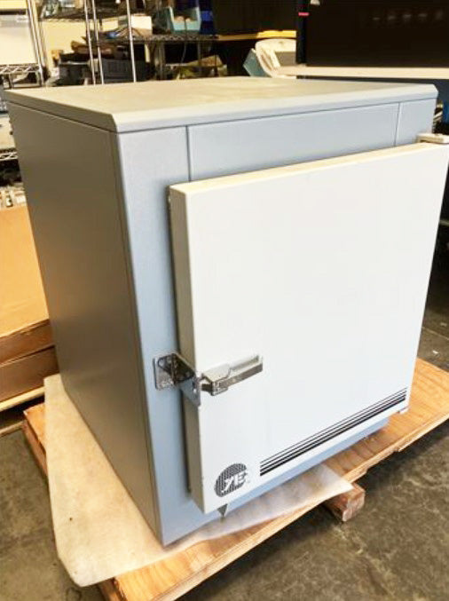 Yes 450 PB 6-8 P-G Polyimide Bake Oven