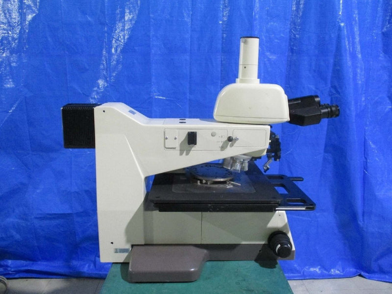 Nikon Optiphot 200 Microscope