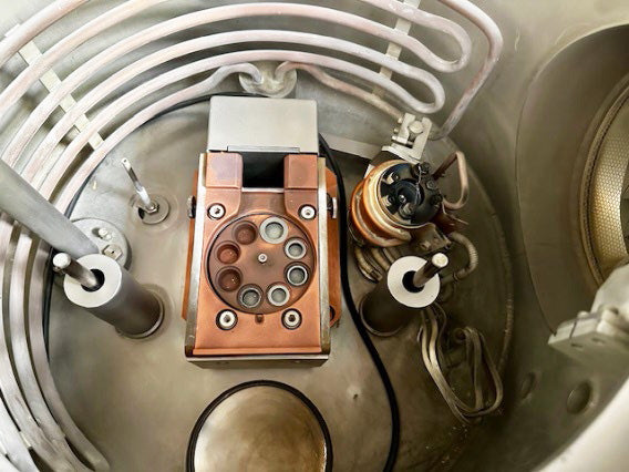 Leybold CCS pro AR Coater