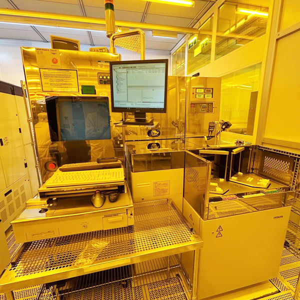 Hitachi S 9220 SEM (Scanning Electron Microscope)