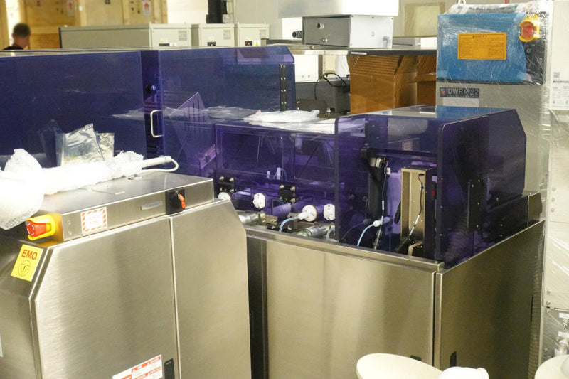 Ontrak DSS 200 Series II Post CMP Scrubber (Chemical Mechanical Polisher)