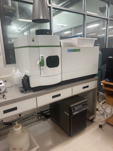 Perkin Elmer Optima 8000 ICP-OES (Optical Emission Spectrometer)