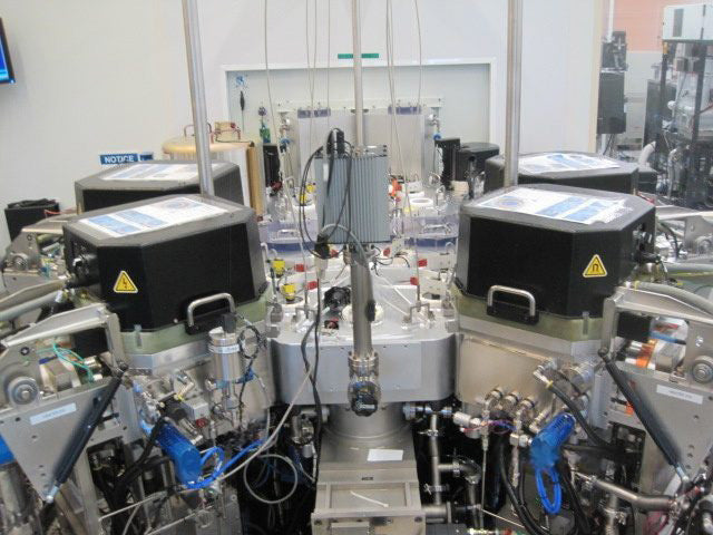 Applied Materials Endura 5500 PVD (Physical Vapor Deposition)