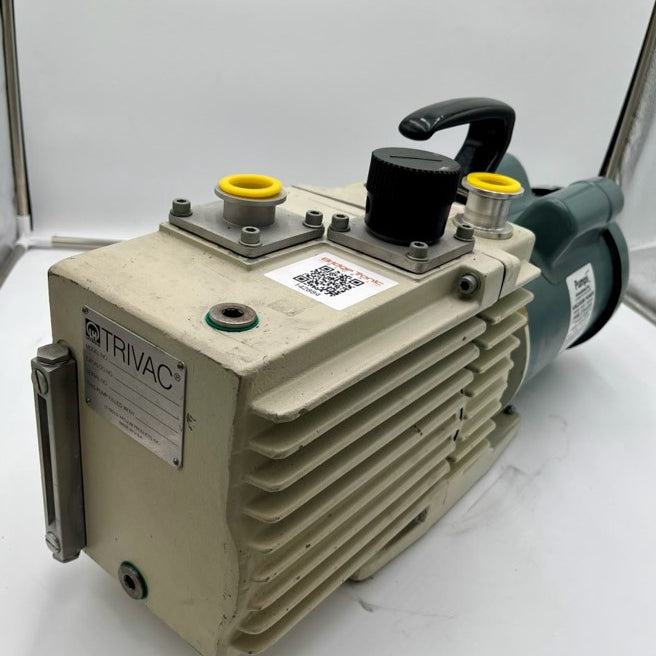 Leybold Trivac D 16 A Vacuum Pump