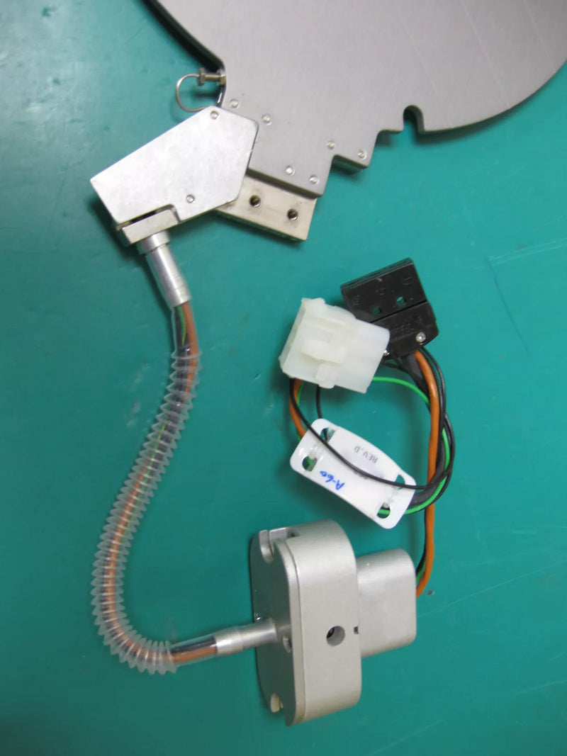 Lam P/N: 853-347146-008 Heated Paddle