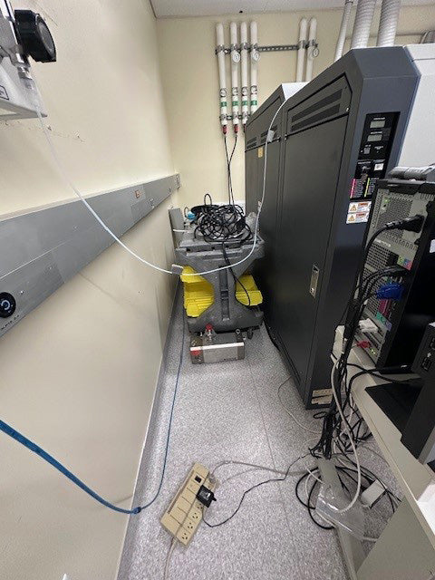 Thermo Fisher Scientific Neptune Plus MC-ICP-MS (Multi-Collector Inductively Coupled Plasma Mass Spectrometry)