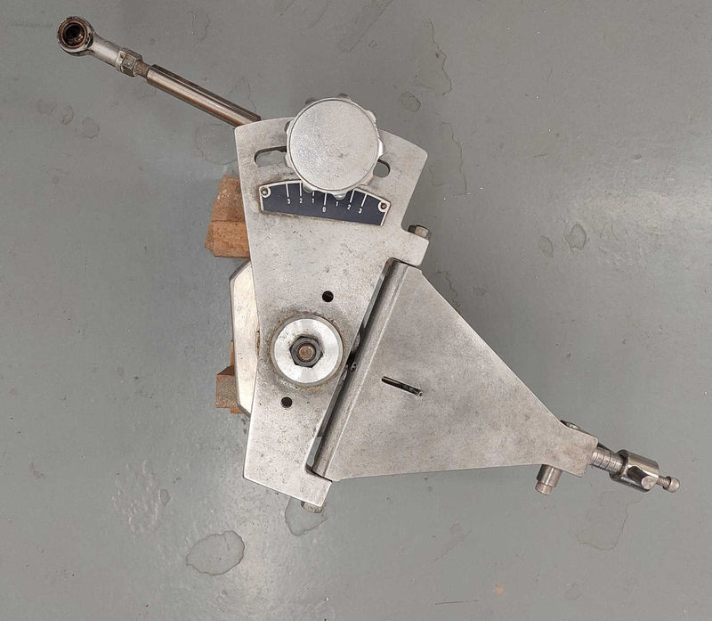 Strasbaugh 6 Y 1 Grinder / Polisher