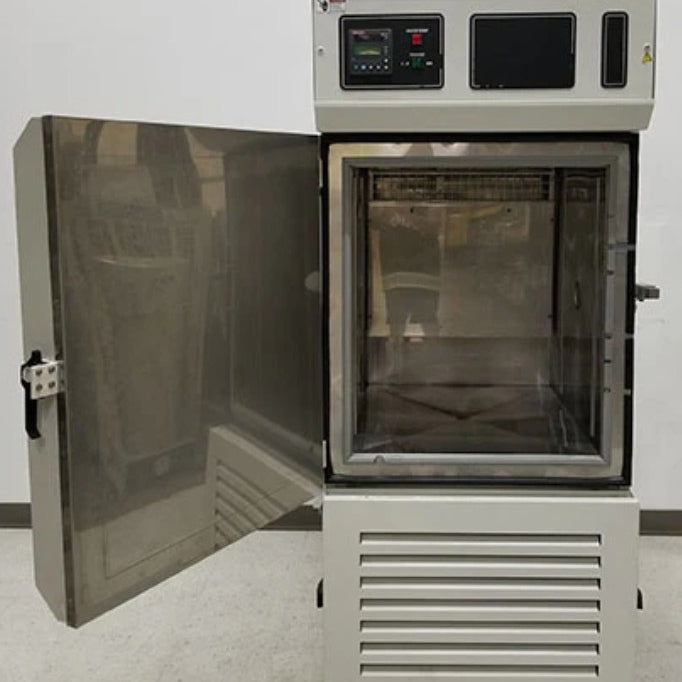 Tenney T 10 C 1.5 Environmental Chamber