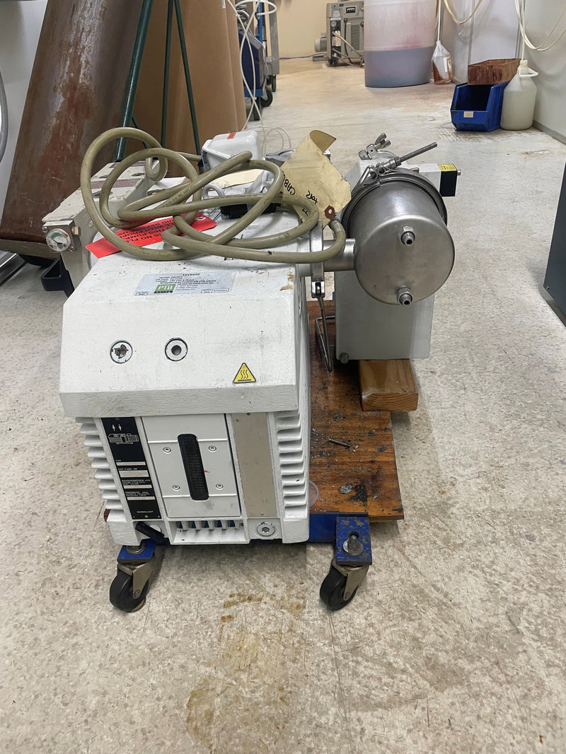 Leybold D 65 BCS Vacuum Pump
