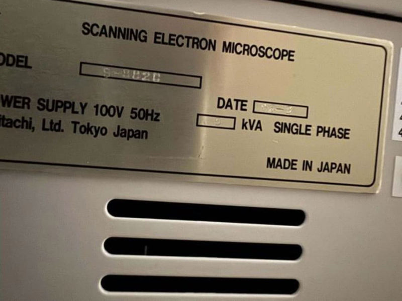 Hitachi S 8820 SEM (Scanning Electron Microscope)