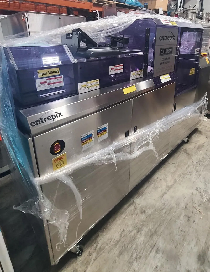 Entrepix DSS 200 Post CMP Scrubber (Chemical Mechanical Polisher)