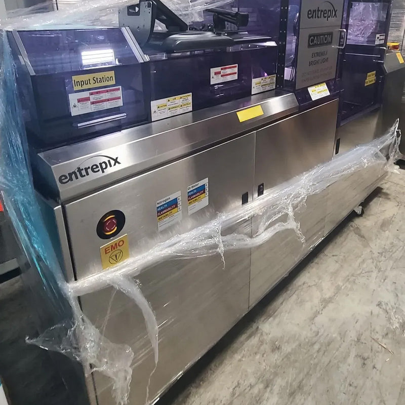 Entrepix DSS 200 Post CMP Scrubber (Chemical Mechanical Polisher)