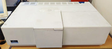 Perkin Elmer Lambda 900 UV-VIS-NIR Spectrometer (Ultraviolet-Visible-Near-Infrared)