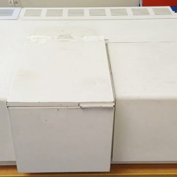 Perkin Elmer Lambda 900 UV-VIS-NIR Spectrometer (Ultraviolet-Visible-Near-Infrared)