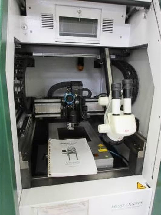 Hesse & Knipps (H&K) BJ 820 Wire Bonder