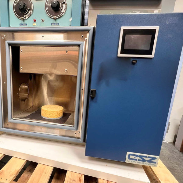 Cincinnati Sub-Zero MCBS 1.2 .33 .33 H AC Environmental Test Oven
