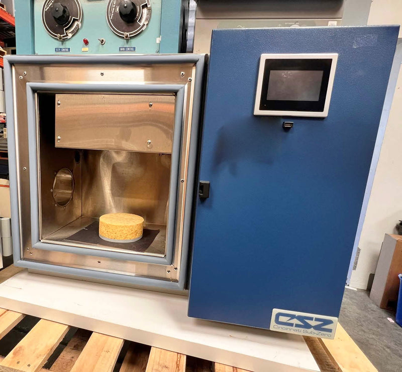 Cincinnati Sub-Zero MCBS 1.2 .33 .33 H AC Environmental Test Oven