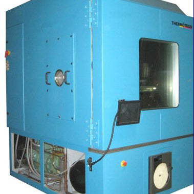Thermotron SML 1500 25 25 Environmental Chamber