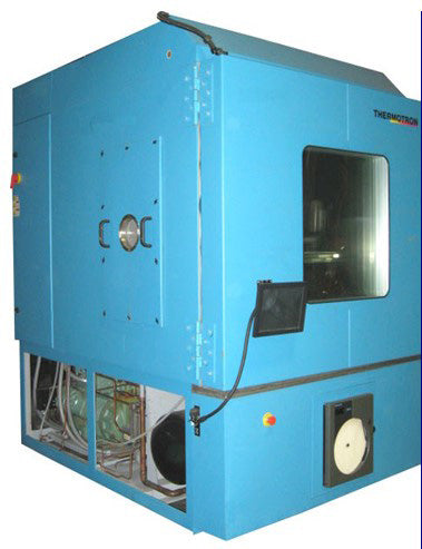 Thermotron SML 1500 25 25 Environmental Chamber