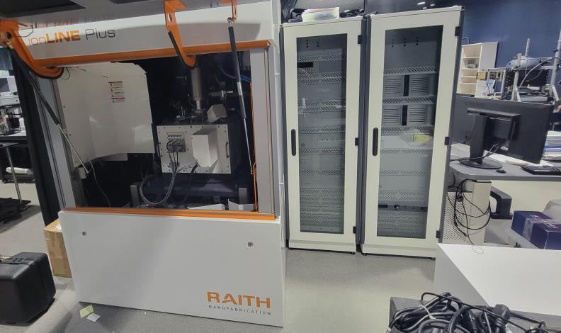 Raith IonLINE Plus Ion Beam Lithography