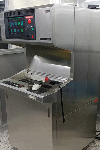 KLA Surfscan 6200 Particle Defect System