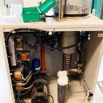 Denton DV 502 A Vacuum Evaporator
