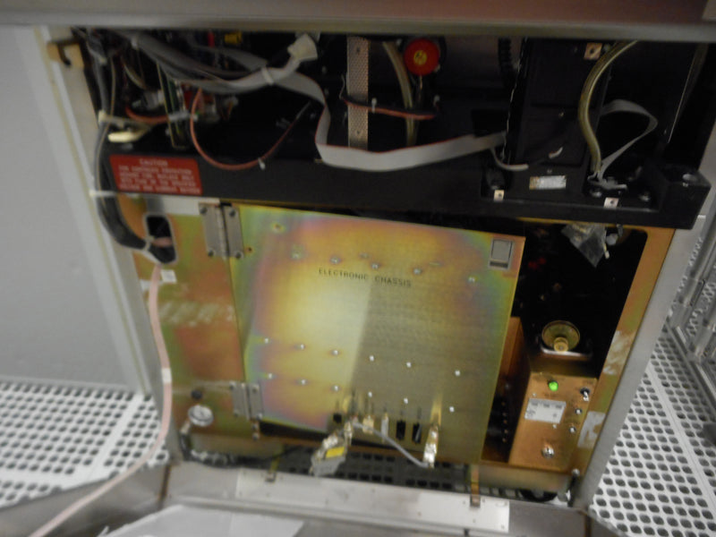KLA Surfscan 6420 Particle Defect System