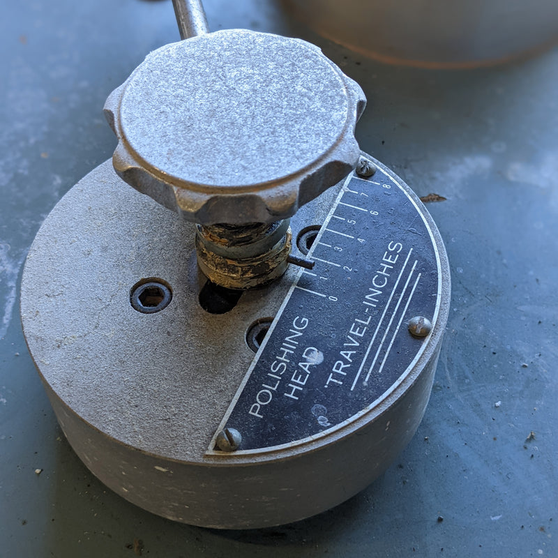 Strasbaugh 6 DA Grinder / Polisher
