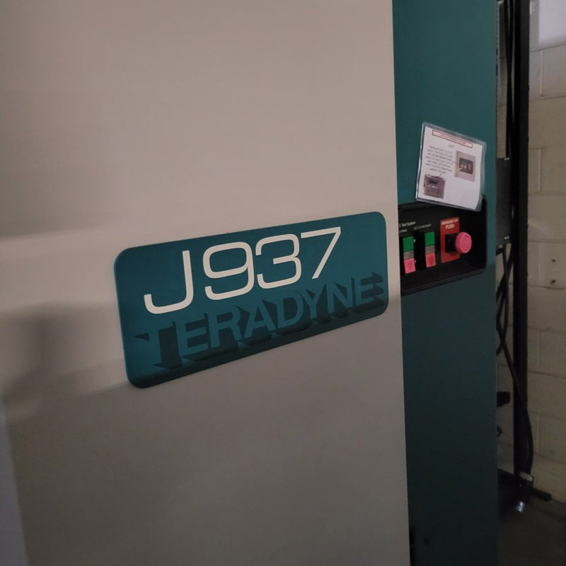 Teradyne J 937 Tester