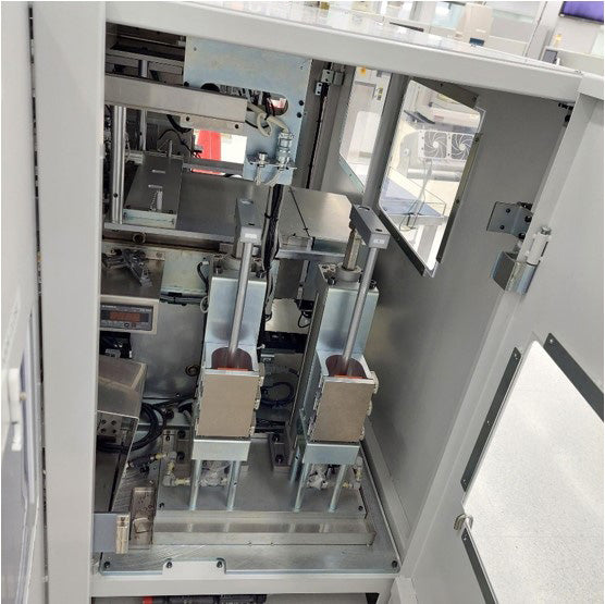 Towa FFT 1030 W Molding System