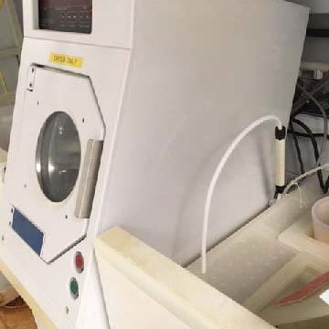 Semitool SRD (Spin Rinse Dryer)