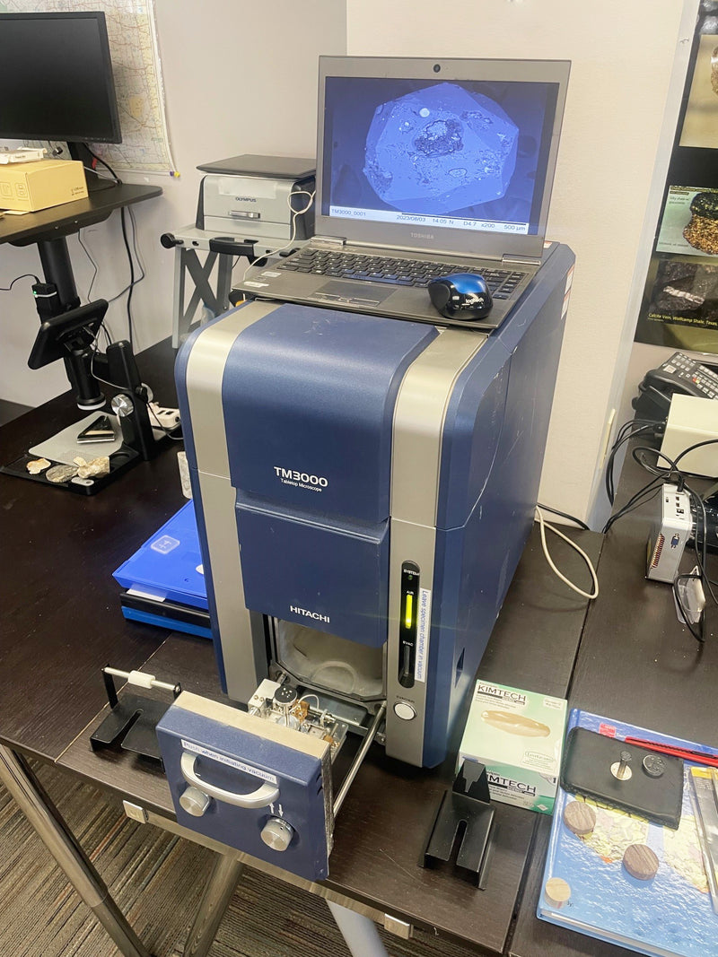 Hitachi TM 3000 Tabletop Microscope