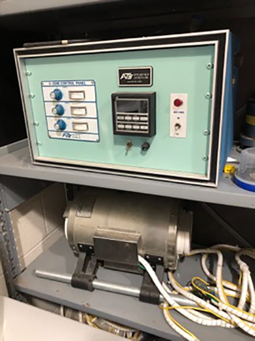 MTS 810 Tester