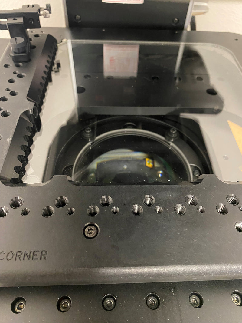 Keyence IM 8020 Image Dimension Measurement System