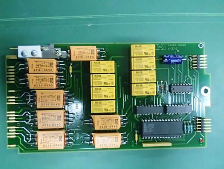 Keysight / Agilent 4062 F Parametric Tester