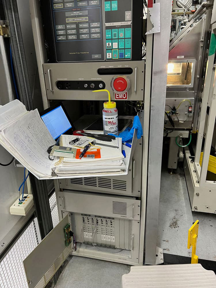 Varian E 1000 HP Ion Implanter