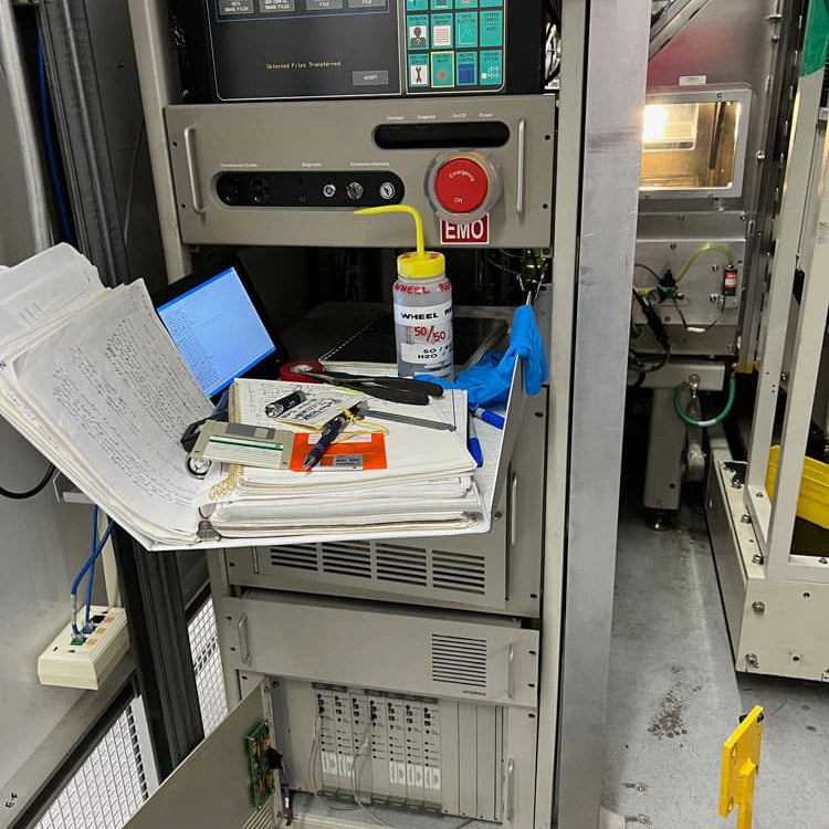 Varian E 1000 HP Ion Implanter